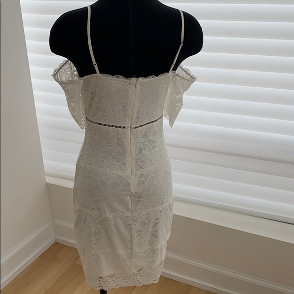 Beautiful Guess Cocktail Lace Dress Size S - Picture 4 of 5